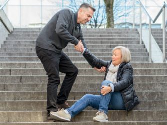 How to fall and avoid injury.